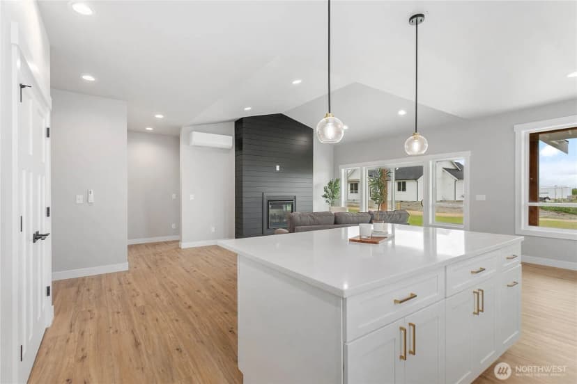 Property photo for 316 W 3rd Street, Everson photo 15