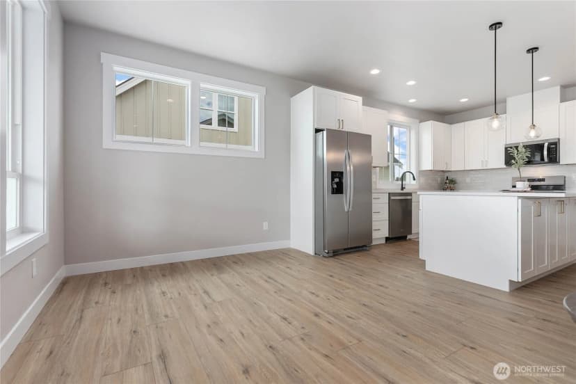 Property photo for 316 W 3rd Street, Everson photo 8