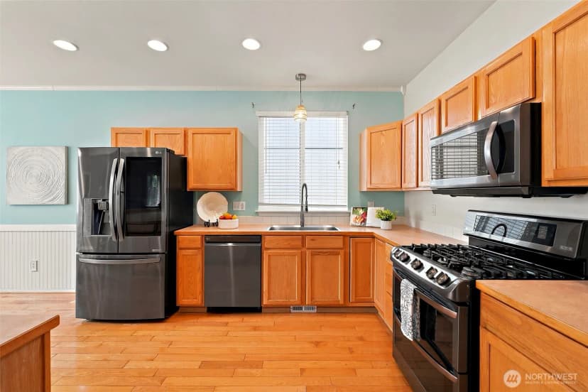 Property photo for 922 Gina Court Se, Olympia photo 14