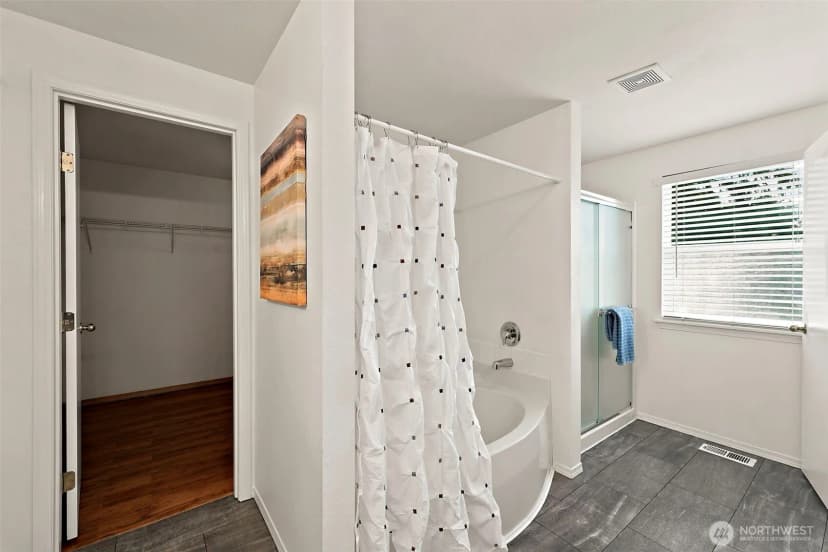 Property photo for 922 Gina Court Se, Olympia photo 32