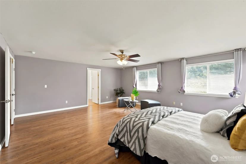 Property photo for 922 Gina Court Se, Olympia photo 28