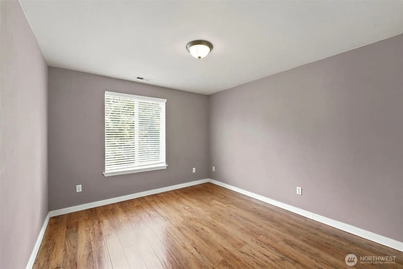 Property photo for 922 Gina Court Se, Olympia photo 25