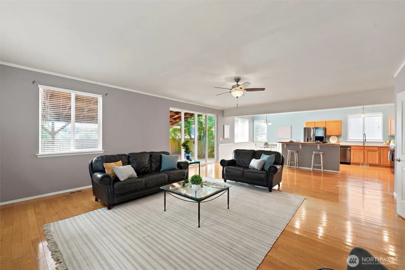 Property photo for 922 Gina Court Se, Olympia photo 11