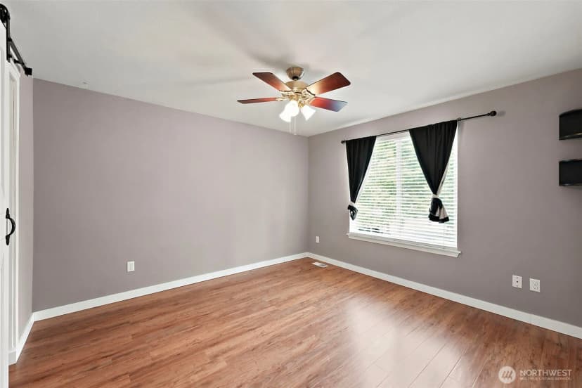 Property photo for 922 Gina Court Se, Olympia photo 22