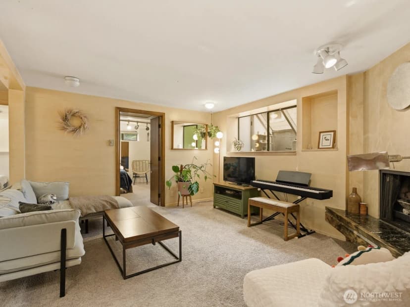 Property photo for 5821 3rd Avenue Nw, Seattle photo 30