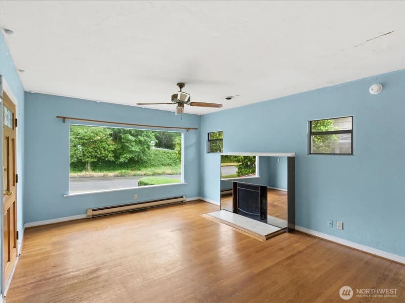 Property photo for 5821 3rd Avenue Nw, Seattle photo 3