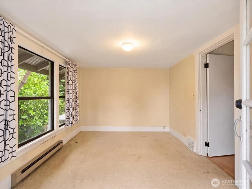 Property photo for 5821 3rd Avenue Nw, Seattle photo 14