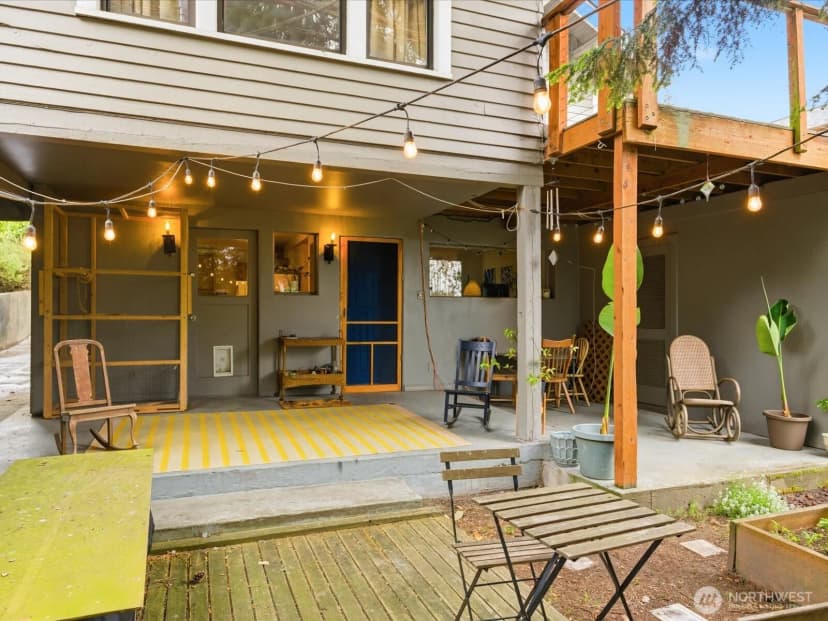 Property photo for 5821 3rd Avenue Nw, Seattle photo 19