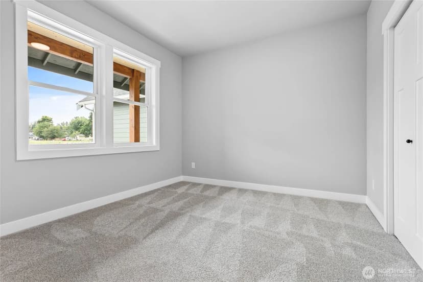 Property photo for 320 W 3rd Street, Everson photo 23