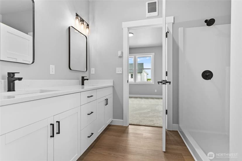 Property photo for 320 W 3rd Street, Everson photo 19