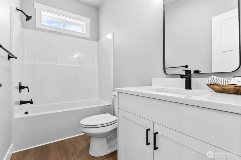 Property photo for 320 W 3rd Street, Everson photo 25