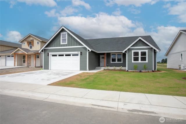 Property photo for 320 W 3rd Street, Everson photo 3