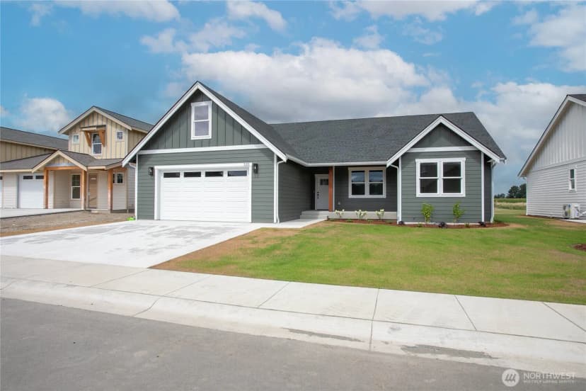 Property photo for 320 W 3rd Street, Everson photo 3