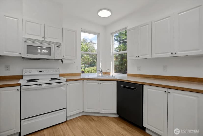 Property photo for 2300 Benson Road S #2-1, Renton photo 15