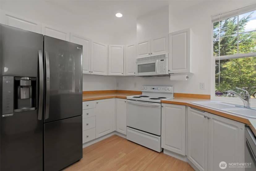 Property photo for 2300 Benson Road S #2-1, Renton photo 16