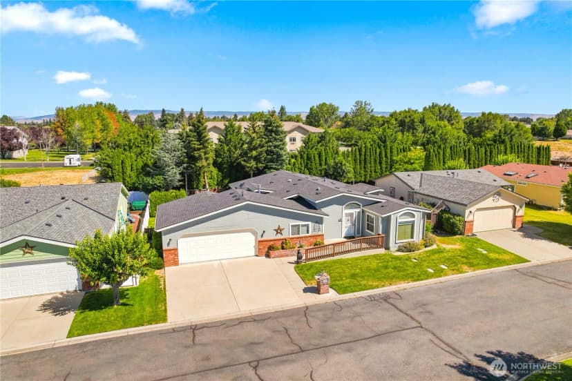 Property photo for 1100 S Rosewood Drive #104, Ellensburg