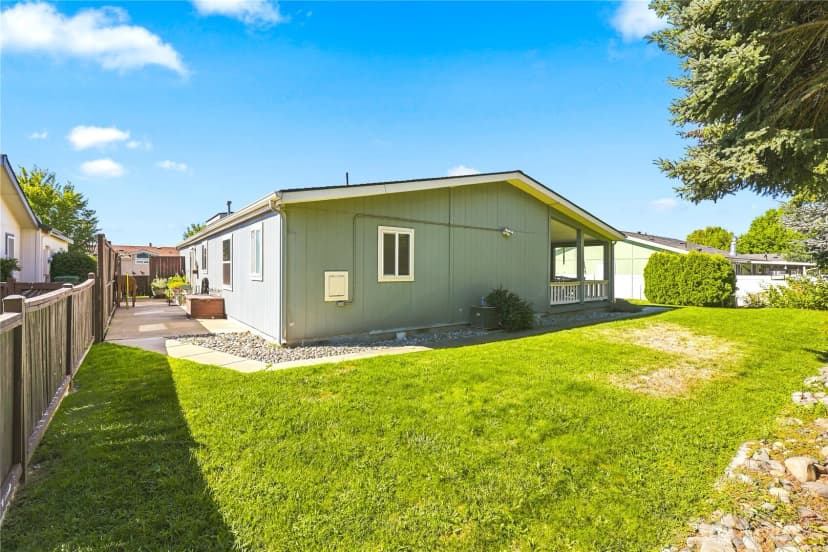 Property photo for 1100 S Rosewood Drive #104, Ellensburg photo 33