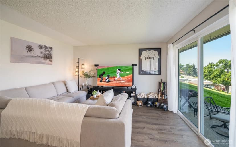 Property photo for 1902 W Prospect Street #105, Chelan photo 8