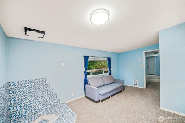 Property photo for 2413 Westwind Drive Nw, Olympia photo 3