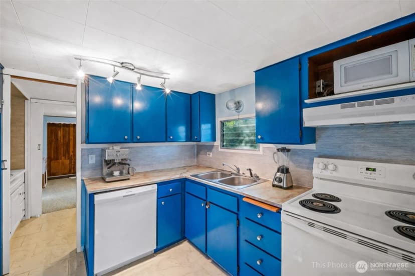 Property photo for 2413 Westwind Drive Nw, Olympia photo 10