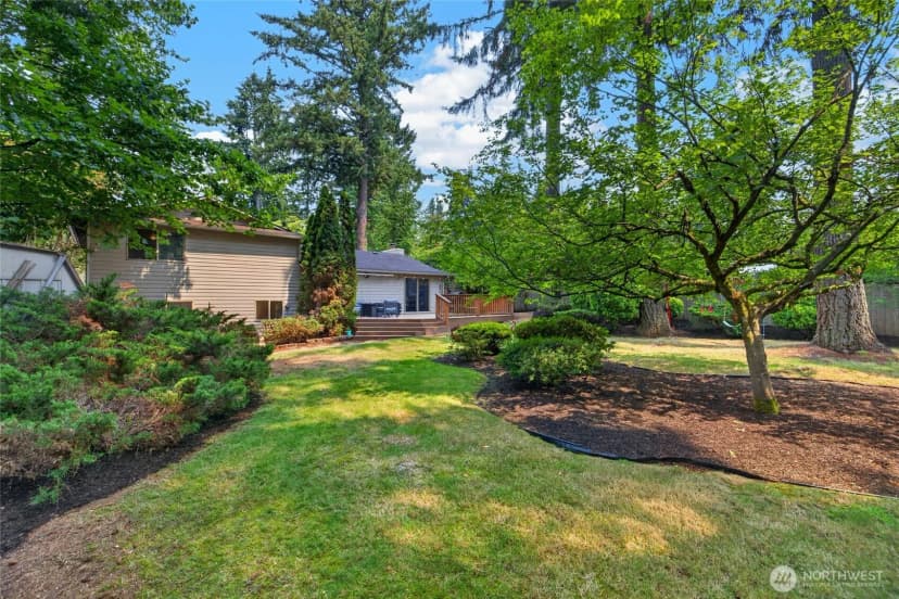 Property photo for 402 170th Place Sw, Bothell photo 37