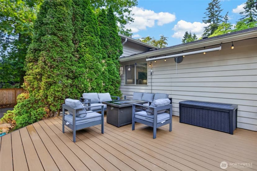 Property photo for 402 170th Place Sw, Bothell photo 33