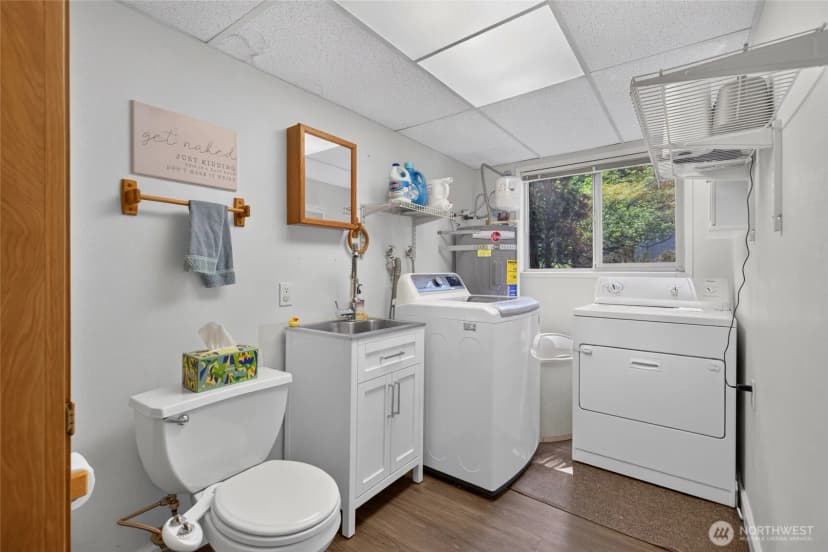 Property photo for 402 170th Place Sw, Bothell photo 29