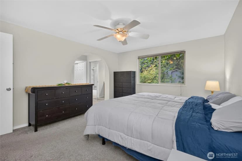 Property photo for 402 170th Place Sw, Bothell photo 19