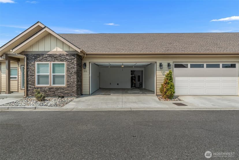 Property photo for 211 Solomon Loop Nw, East Wenatchee photo 32