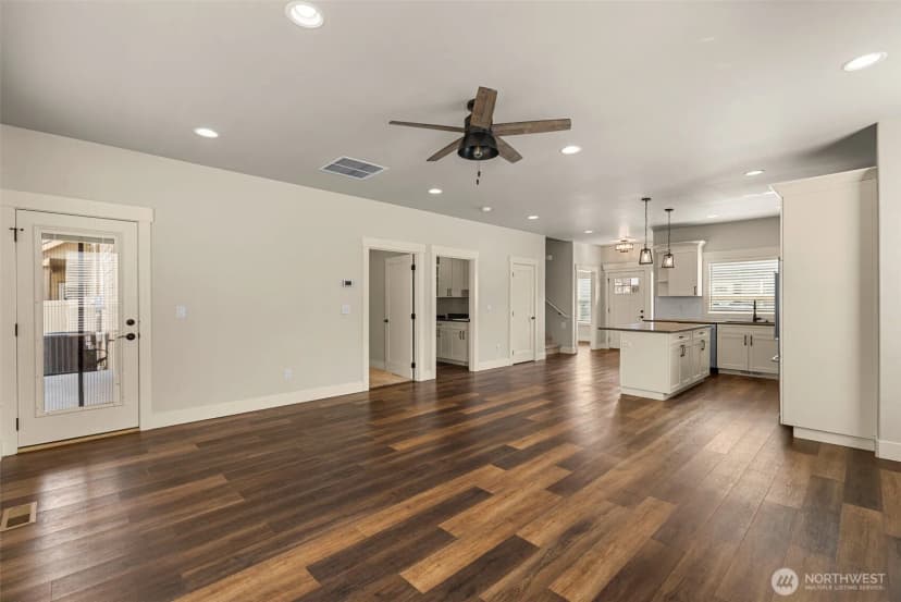 Property photo for 211 Solomon Loop Nw, East Wenatchee photo 22