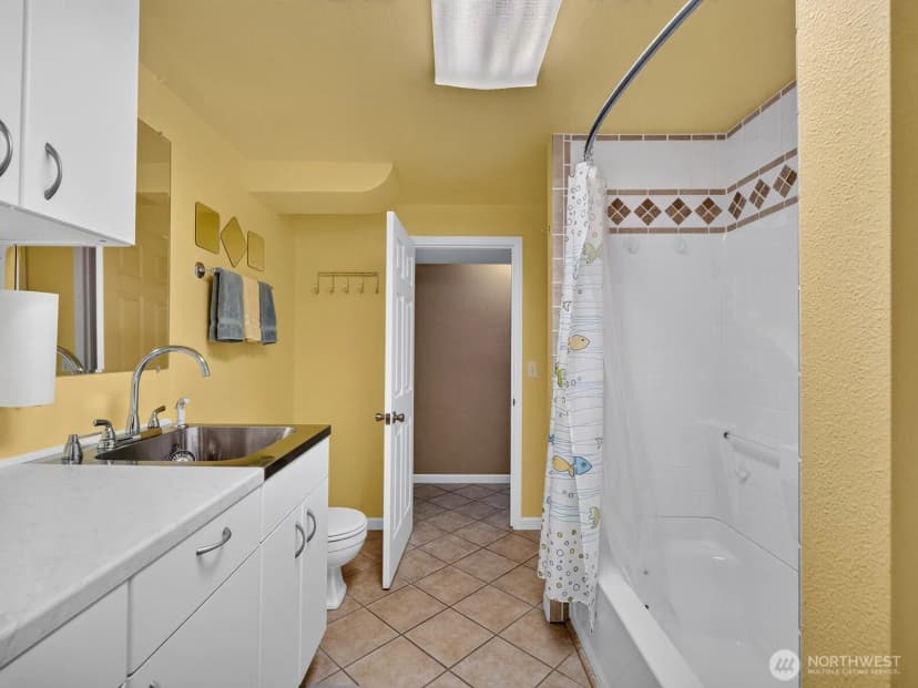 Property photo for 13042 Se 184th Place, Renton photo 33