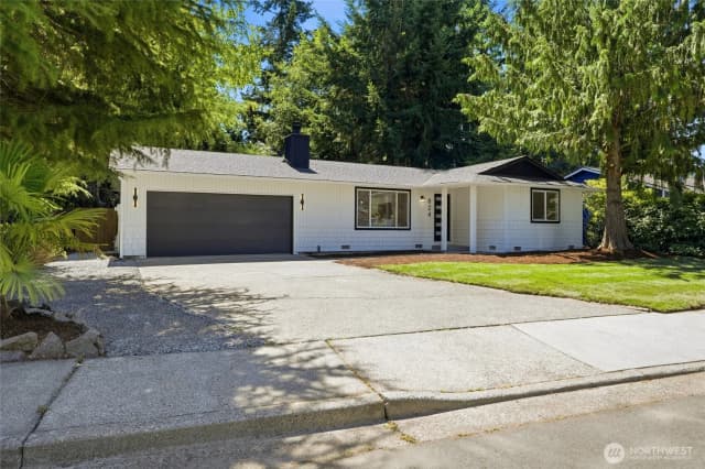 Property photo for 824 116th Street Sw, Everett photo 2