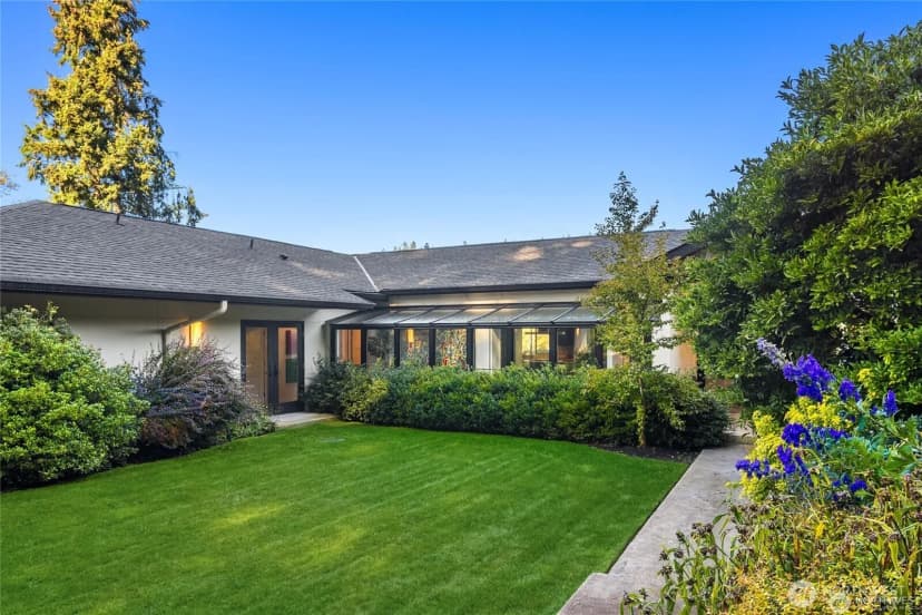 Property photo for 5482 Fletcher Landing Ne, Bainbridge Island photo 4