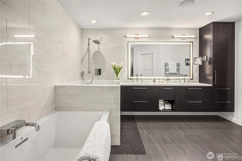 Property photo for 5482 Fletcher Landing Ne, Bainbridge Island photo 24