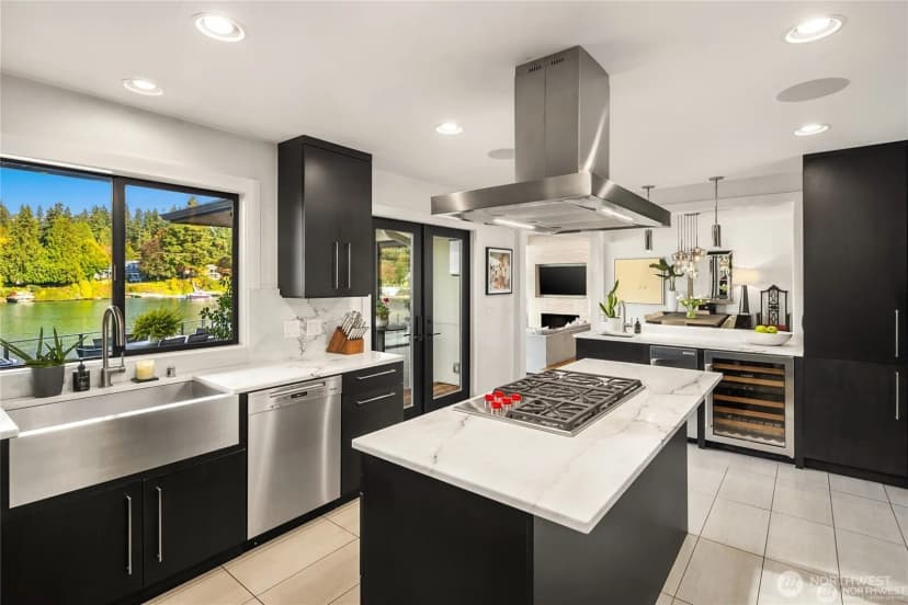 Property photo for 5482 Fletcher Landing Ne, Bainbridge Island photo 14