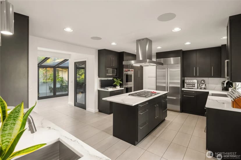 Property photo for 5482 Fletcher Landing Ne, Bainbridge Island photo 19