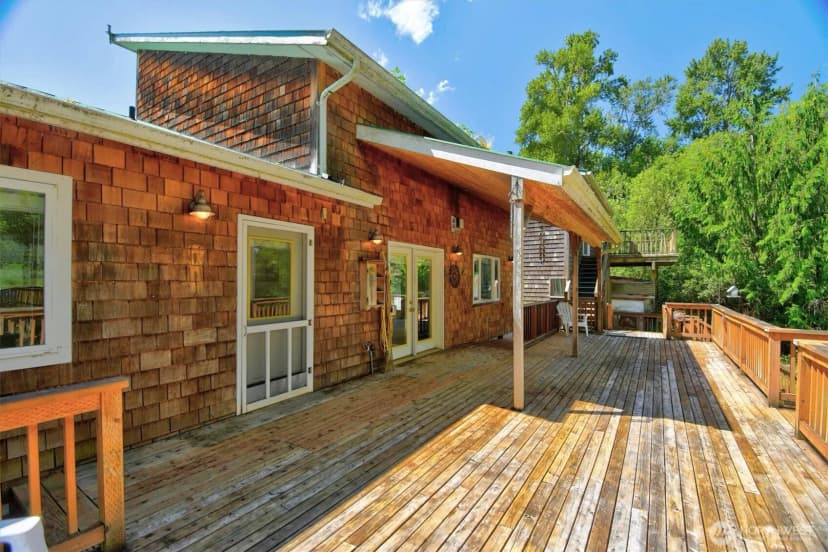 Property photo for 347 E Birnie Slough Road, Cathlamet photo 23