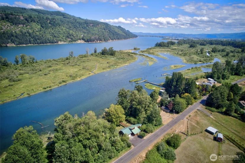 Property photo for 347 E Birnie Slough Road, Cathlamet photo 40