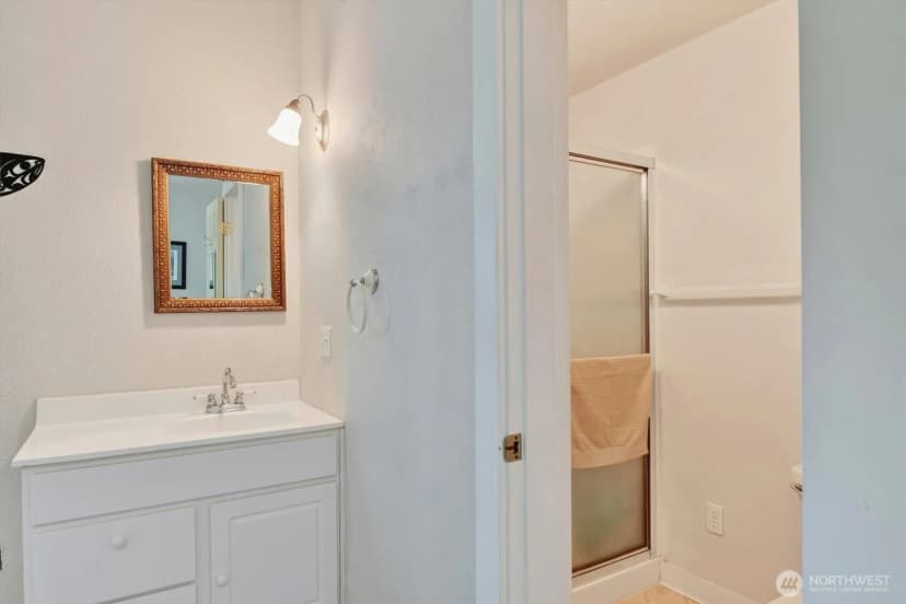 Property photo for 347 E Birnie Slough Road, Cathlamet photo 35