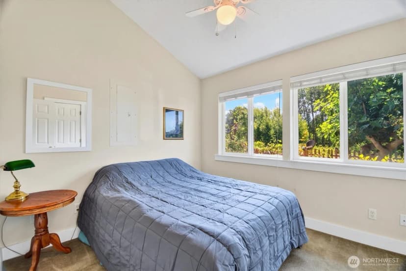 Property photo for 347 E Birnie Slough Road, Cathlamet photo 18
