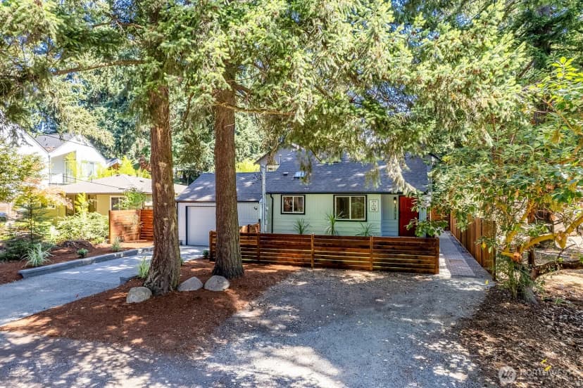 Property photo for 13730 Stone Avenue N, Seattle photo 19
