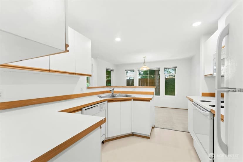 Property photo for 23326 55th Avenue S #11-1, Kent photo 10