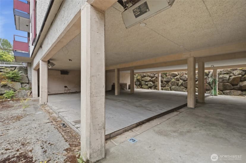 Property photo for 4803 S Henderson Street, Seattle photo 24