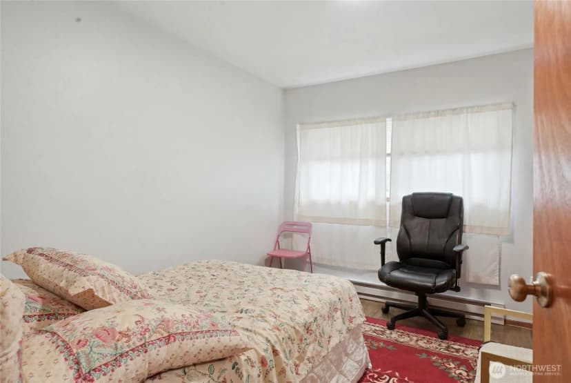 Property photo for 4803 S Henderson Street, Seattle photo 18