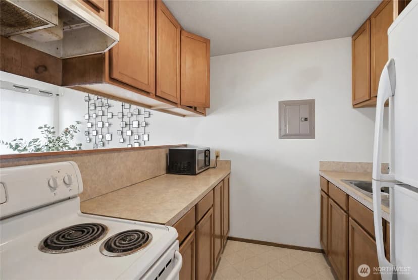 Property photo for 4803 S Henderson Street, Seattle photo 20