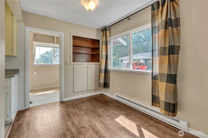 Property photo for 4613 S 125th Street Se, Tukwila photo 25