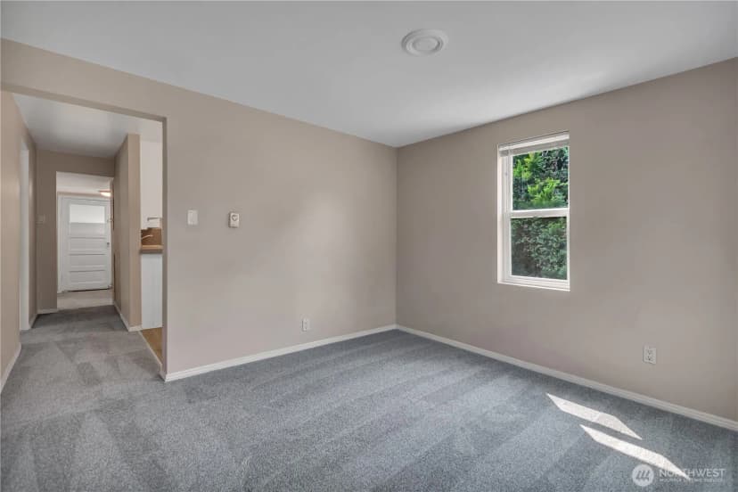 Property photo for 4613 S 125th Street Se, Tukwila photo 6