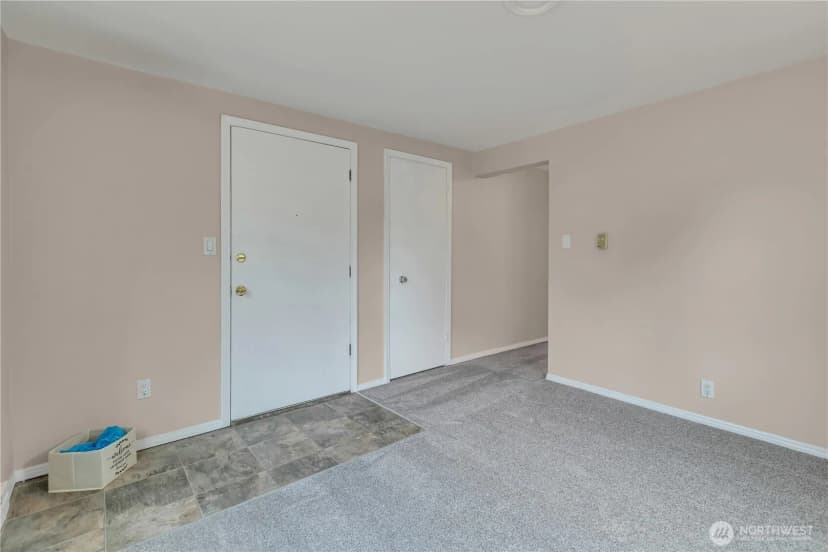 Property photo for 4613 S 125th Street Se, Tukwila photo 7