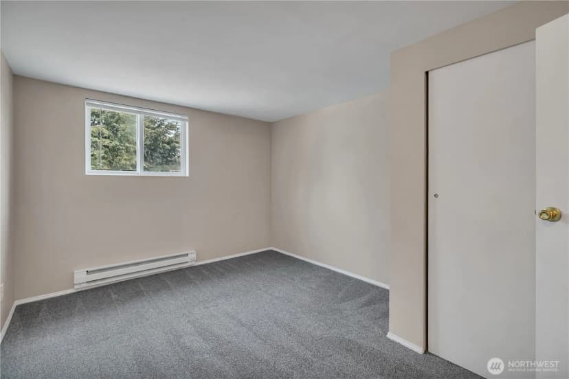 Property photo for 4613 S 125th Street Se, Tukwila photo 16