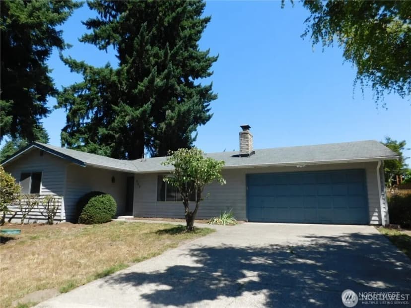 Property photo for 522 Penguin Court Se, Lacey